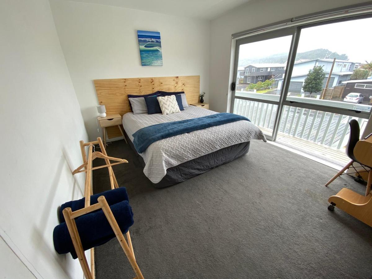 Surf N Stay Whangamata Exterior photo