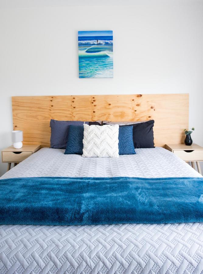 Surf N Stay Whangamata Exterior photo