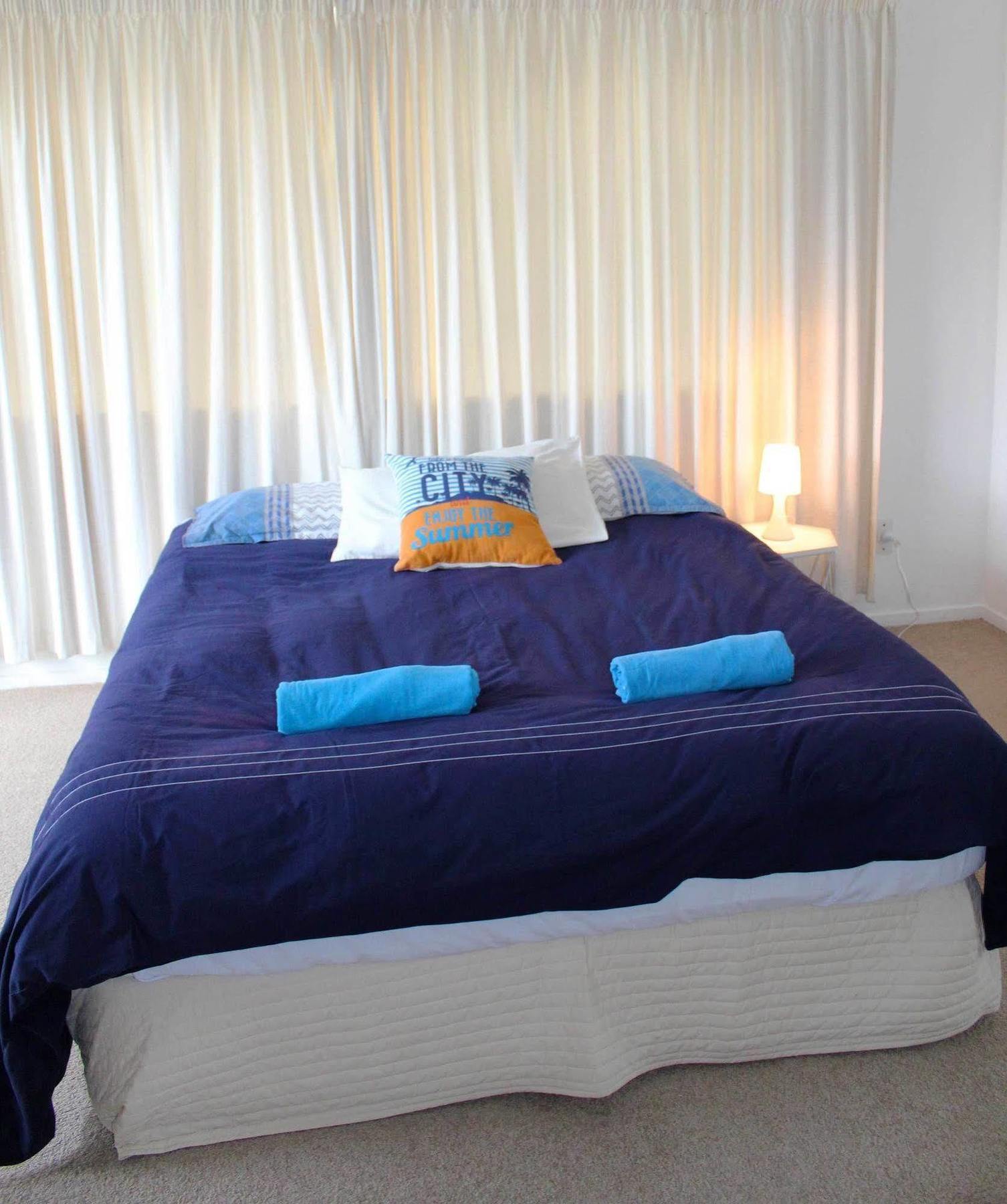 Surf N Stay Whangamata Exterior photo